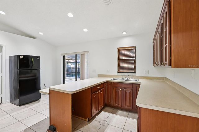 17922 CLEAR LAKE DRIVE, Lutz, FL 33548