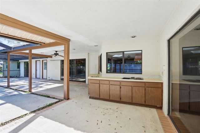 17922 CLEAR LAKE DRIVE, Lutz, FL 33548