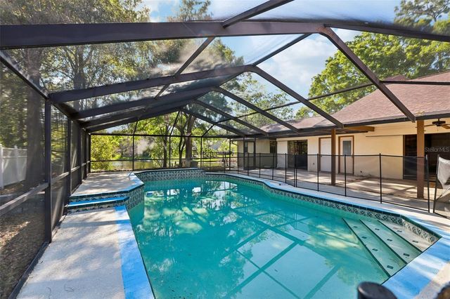 17922 CLEAR LAKE DRIVE, Lutz, FL 33548