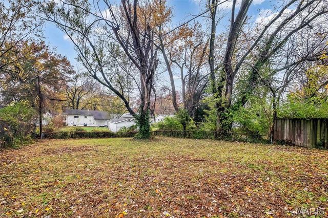10521 Duke Drive, Unincorporated, MO 63136