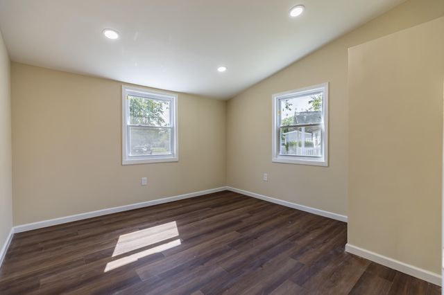 12704 Whitcomb Street, Crown Point, IN 46307