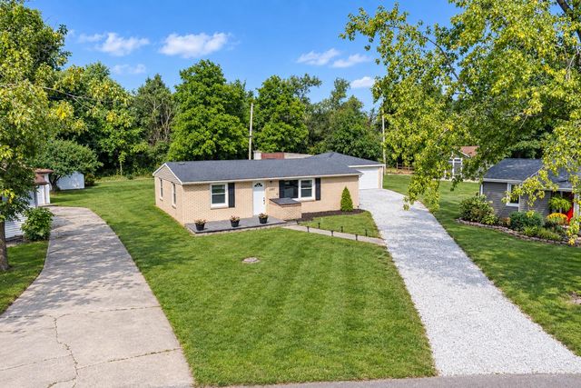 12704 Whitcomb Street, Crown Point, IN 46307