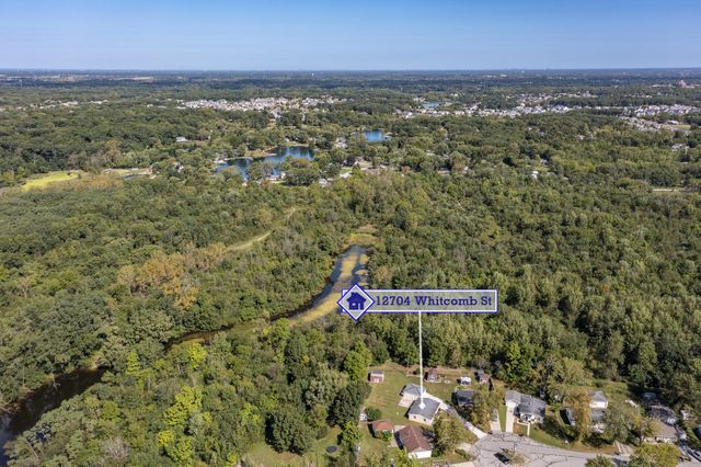 12704 Whitcomb Street, Crown Point, IN 46307