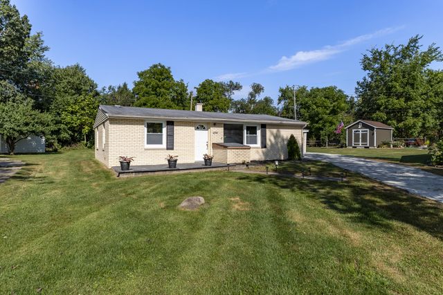 12704 Whitcomb Street, Crown Point, IN 46307