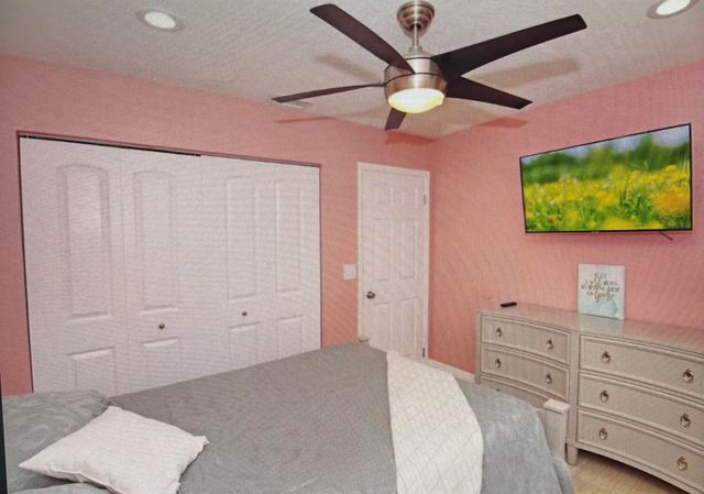 124 Davis Road, Palm Springs, FL 33461