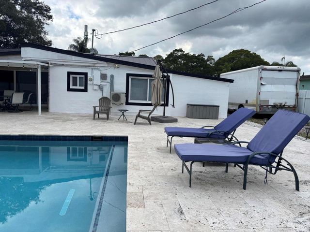 124 Davis Road, Palm Springs, FL 33461