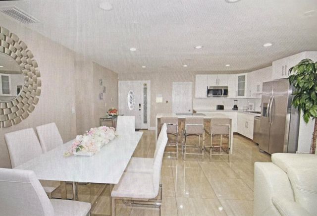 124 Davis Road, Palm Springs, FL 33461