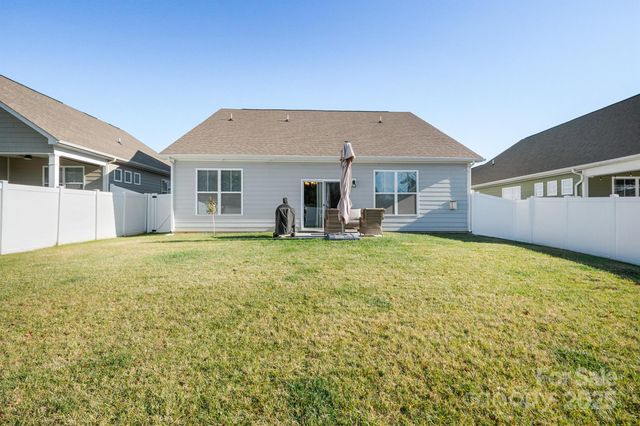 111 Cup Chase Drive, Mooresville, NC 28115