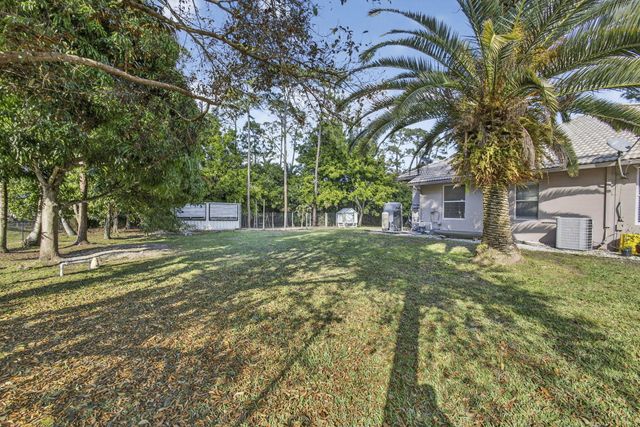 16107 86th Street N, Loxahatchee, FL 33470