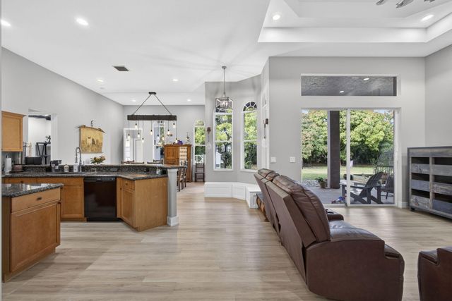 16107 86th Street N, Loxahatchee, FL 33470