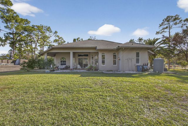 16107 86th Street N, Loxahatchee, FL 33470