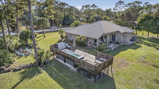 16107 86th Street N, Loxahatchee, FL 33470