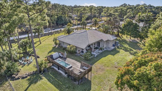 16107 86th Street N, Loxahatchee, FL 33470