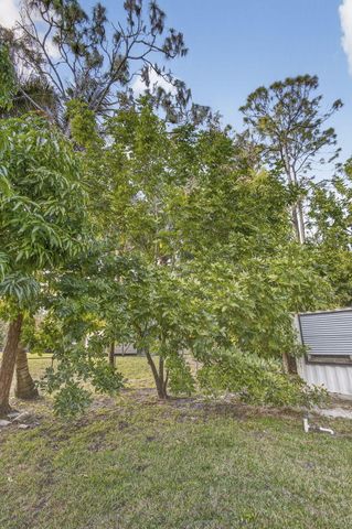 16107 86th Street N, Loxahatchee, FL 33470