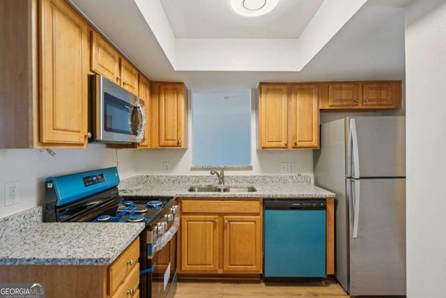 3301 Henderson Mill Road E5, Atlanta, GA 30341