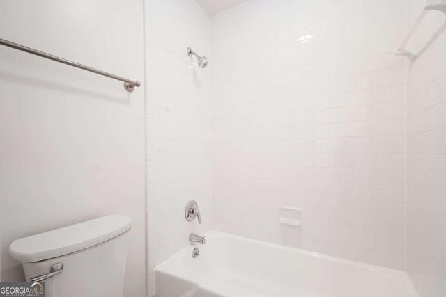 3301 Henderson Mill Road E5, Atlanta, GA 30341