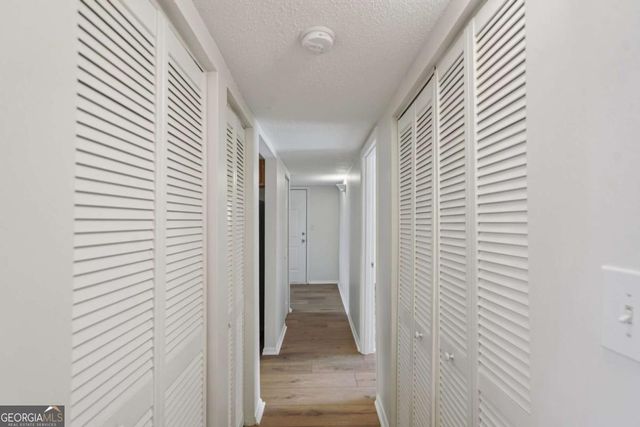 3301 Henderson Mill Road E5, Atlanta, GA 30341