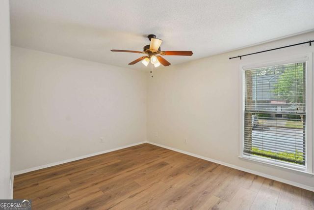 3301 Henderson Mill Road E5, Atlanta, GA 30341