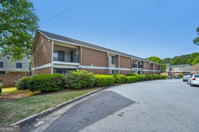 3301 Henderson Mill Road E5, Atlanta, GA 30341