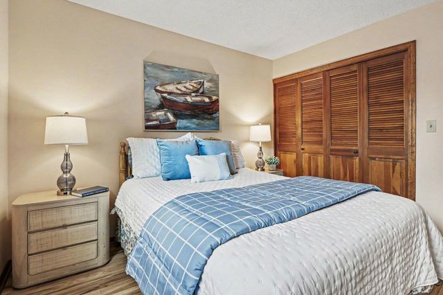 5410 Country Aire Drive 14, Coloma, MI 49038