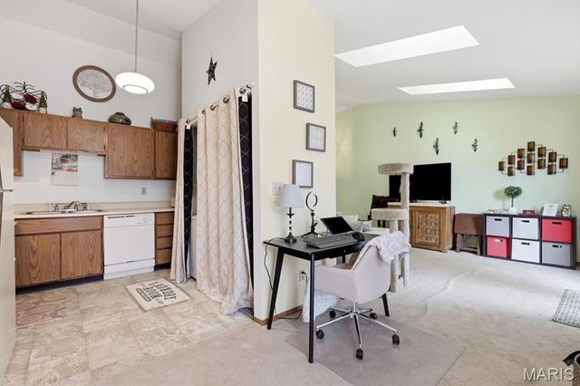 60 Sugar Ridge Court 6, St Peters, MO 63376