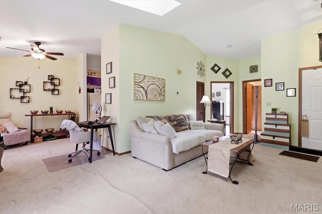 60 Sugar Ridge Court 6, St Peters, MO 63376