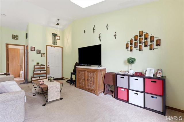 60 Sugar Ridge Court 6, St Peters, MO 63376