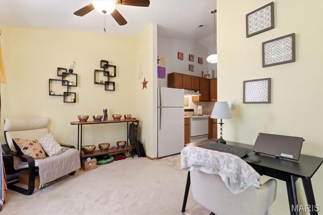 60 Sugar Ridge Court 6, St Peters, MO 63376