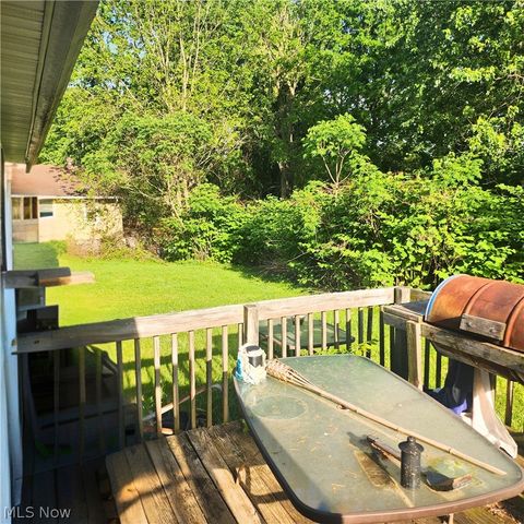 1296 Ottawa Avenue, Akron, OH 44305