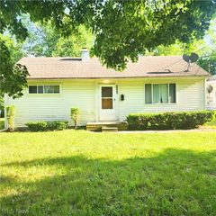 1296 Ottawa Avenue, Akron, OH 44305