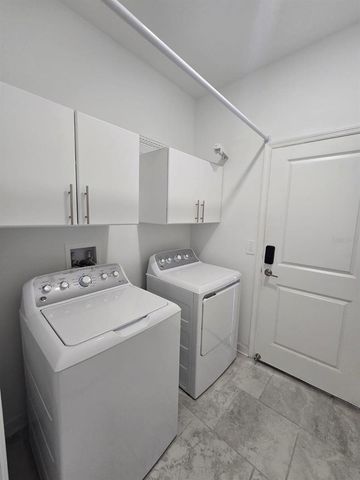 3071 CAMDEN WAY, Davenport, FL 33837