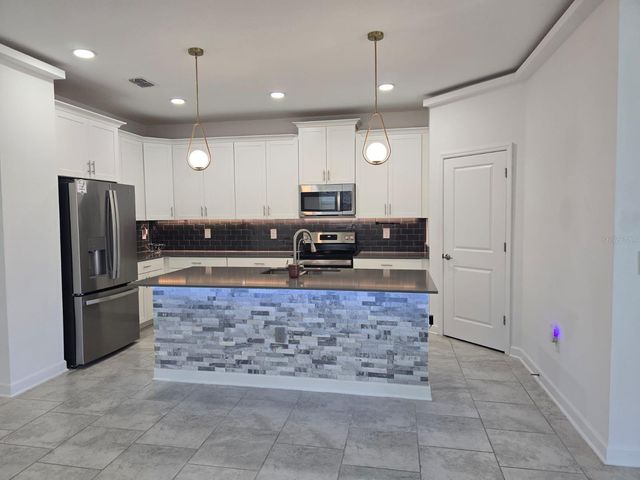 3071 CAMDEN WAY, Davenport, FL 33837