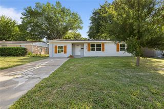 4738 Bedford Drive, Mesquite, TX 75150