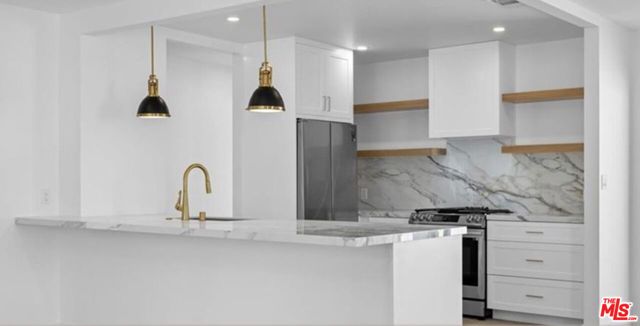 2218 24thh, Santa Monica, CA 90405