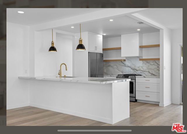 2218 24thh, Santa Monica, CA 90405