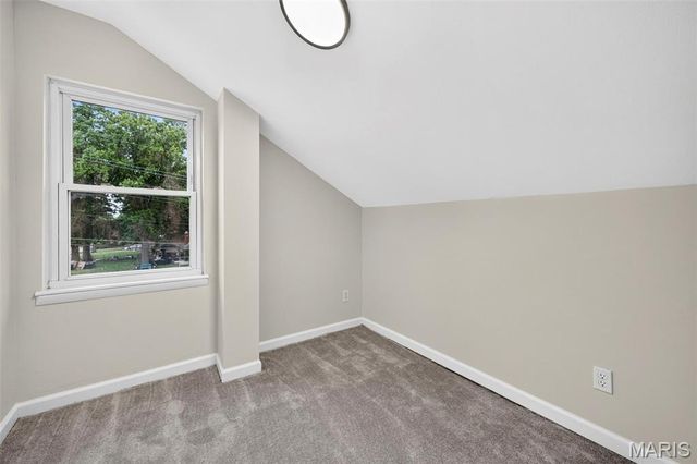 8706 Valcour Avenue, St Louis, MO 63123