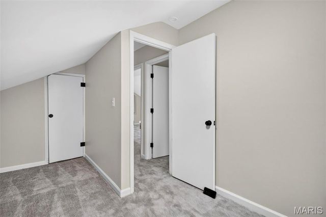 8706 Valcour Avenue, St Louis, MO 63123