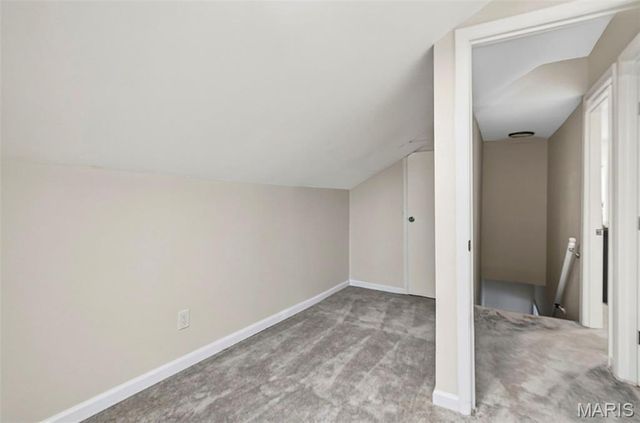 8706 Valcour Avenue, St Louis, MO 63123