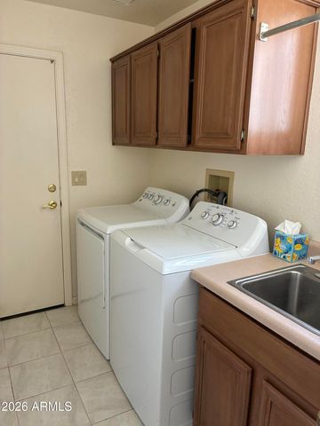 26017 S HOLLYGREEN Drive, Sun Lakes, AZ 85248