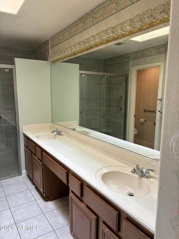 26017 S HOLLYGREEN Drive, Sun Lakes, AZ 85248