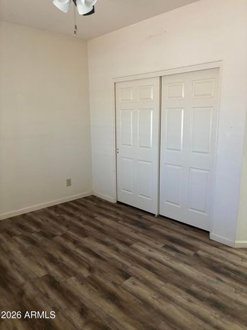 26017 S HOLLYGREEN Drive, Sun Lakes, AZ 85248
