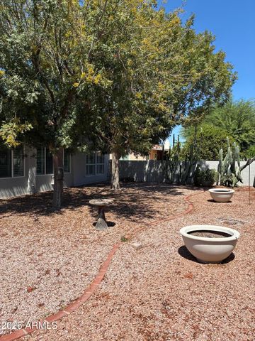 26017 S HOLLYGREEN Drive, Sun Lakes, AZ 85248