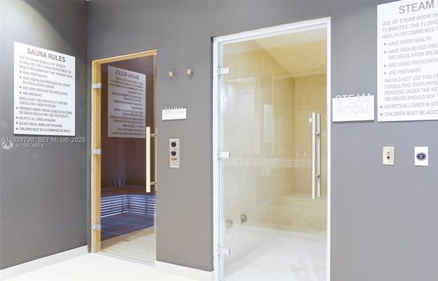 1000 Brickell Plaza 3210, Miami, FL 33131