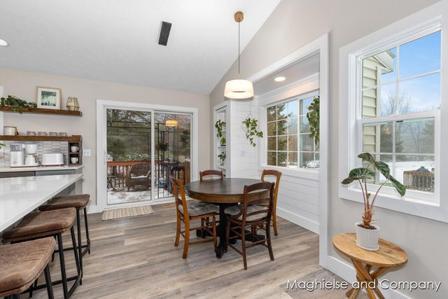 6165 Arroyo Vista Drive Ne, Cannon Twp, MI 49341