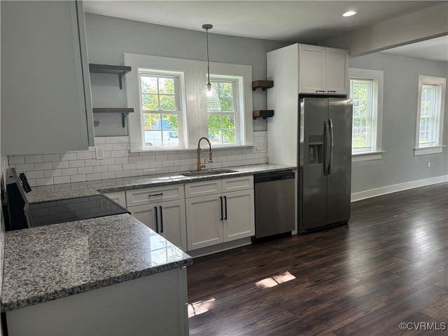 924 Lee Ave, Petersburg, VA 23803