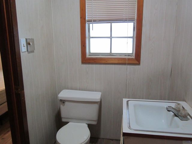 170 Ledet Ln, Larose, LA 70373