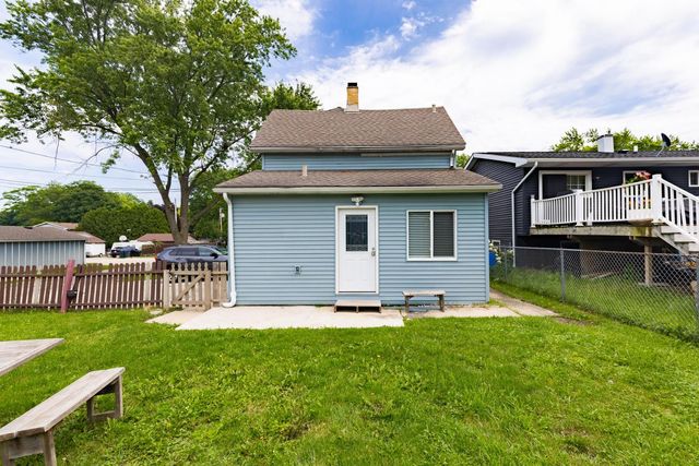 1904 Ezra Avenue, Zion, IL 60099