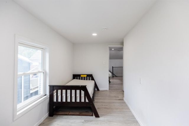1904 Ezra Avenue, Zion, IL 60099