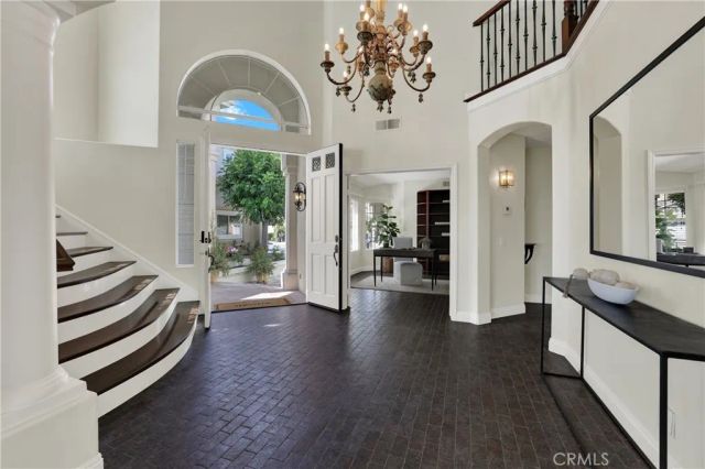27130 S Ridge Drive, Mission Viejo, CA 92692