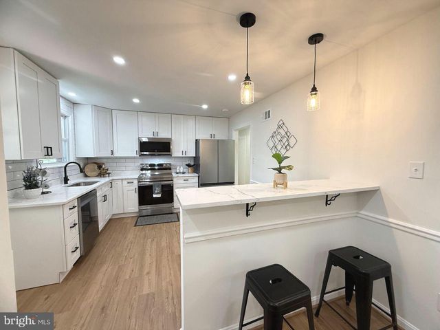 1922 OAKWOOD ST, Temple Hills, MD 20748